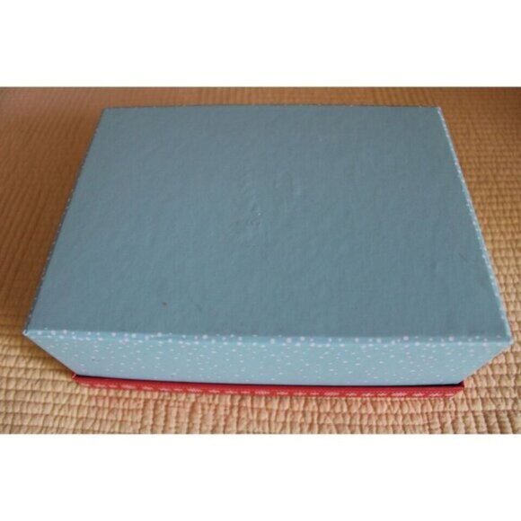 Christmas Gift Box w/ Lid Penguin Snow Globe - Picture 3 of 5